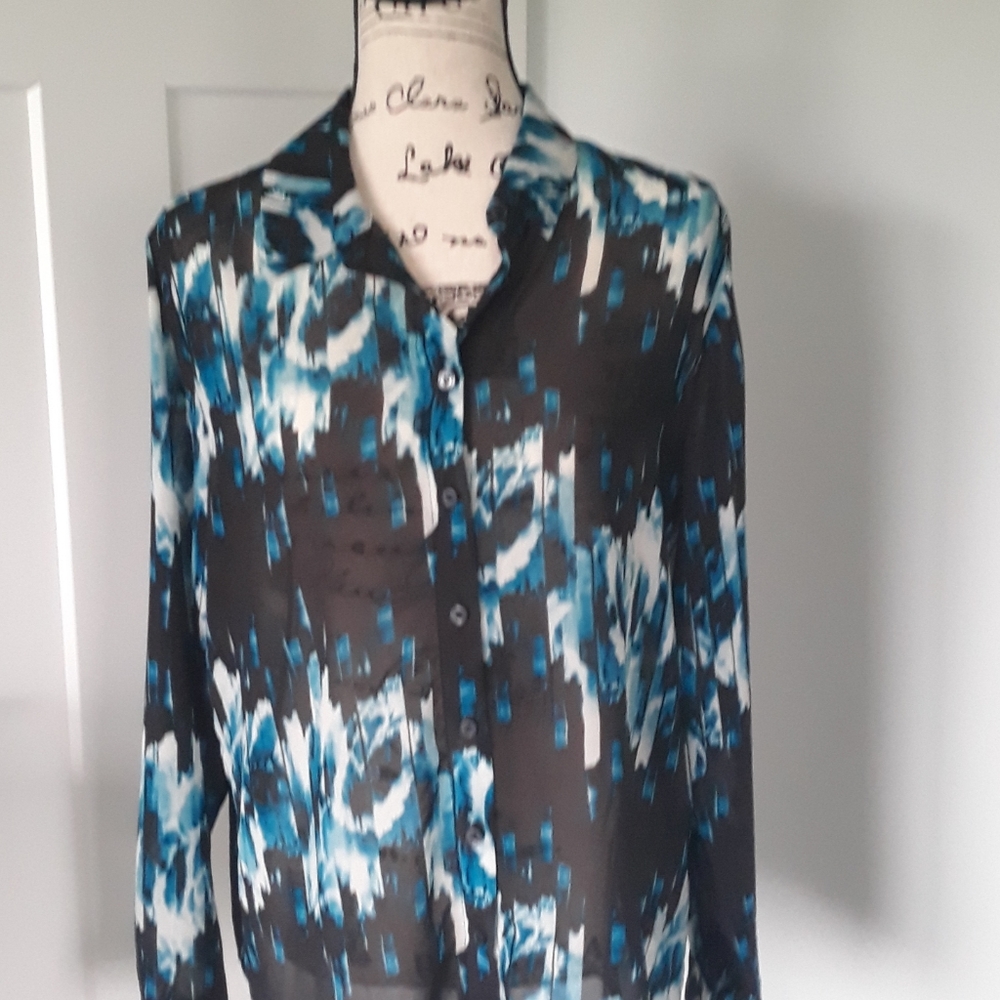 Lightweight blouse